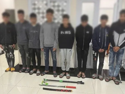 Ngăn chặn, bắt giữ các đối tượng mang hung khí đánh nhau