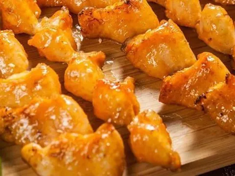 2 phần thịt gà béo nhất, ăn nhiều dễ "rước bệnh", nhiều người không biết vẫn vô tư ăn