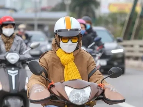 Miền Bắc đón không khí lạnh "lạ thường", nhiều nơi mưa rét