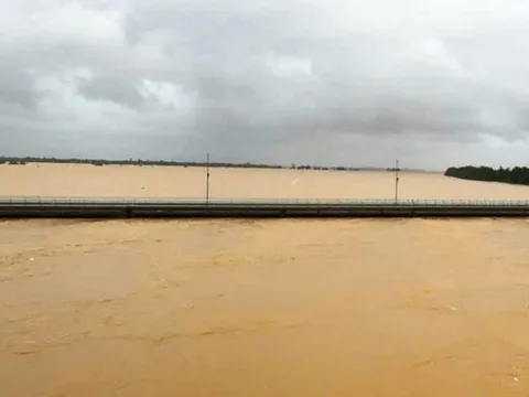 Lũ trên sông Thu Bồn đã vượt mốc lũ lịch sử năm 1964