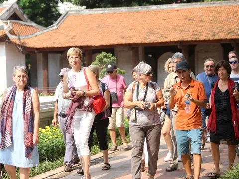 Hà Nội đón hơn 28 triệu lượt du khách trong 10 tháng năm 2025