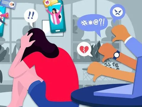 Nam giáo viên bị xử phạt vì đăng thông tin sai sự thật về nữ hiệu trưởng