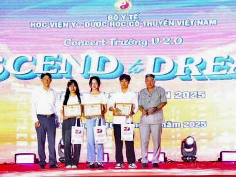 Học viện Y - Dược học cổ truyền Việt Nam chào đón hơn 1.000 tân sinh viên