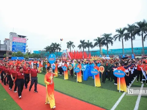 Hà Nội: Hàng nghìn người tham dự Đại hội Thể dục thể thao xã Ô Diên lần thứ I