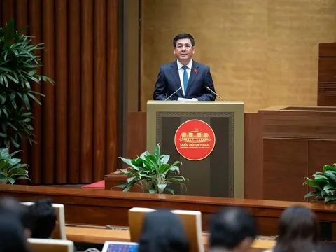 Ứng dụng công nghệ trong quản lý hoạt động thương mại điện tử