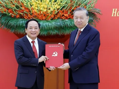 Đại tướng Trịnh Văn Quyết làm Trưởng ban Tuyên giáo và Dân vận Trung ương