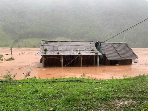 Quảng Trị: Mưa lớn gây ngập lụt tại nhiều địa phương