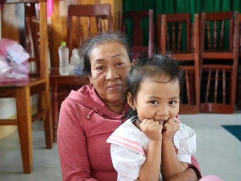 “Chỉ mong qua đêm nay, người còn, nhà còn”