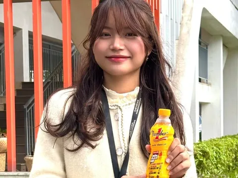 Từ thủ khoa khối D tới phòng thí nghiệm: Câu chuyện bền đam mê, dám ước mơ, dám chinh phục của nữ sinh Khoa học Công nghệ Việt Nam