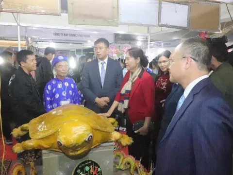 Xúc tiến thương mại ở Phượng Dực thu hút doanh nghiệp, các làng nghề và hàng nghìn người dân