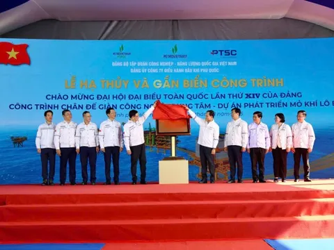 Petrovietnam gắn biển hạng mục trọng yếu Dự án Phát triển mỏ khí Lô B-Ô Môn