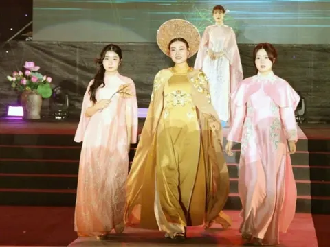 Khai mạc Lễ hội Áo dài Du lịch Hà Nội 2025: Tôn vinh vẻ đẹp áo dài Việt và quảng bá hình ảnh du lịch Thủ đô