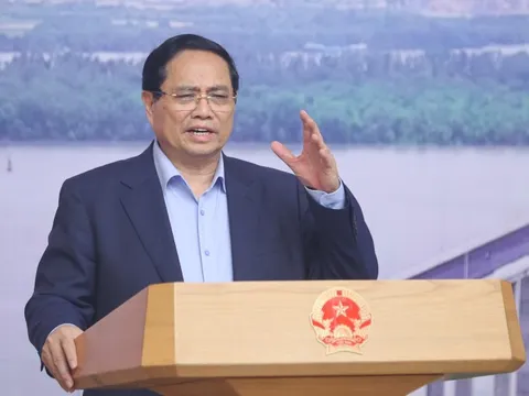 Thủ tướng: Khánh thành tuyến cao tốc từ Cao Bằng tới Cà Mau vào 19/12/2025