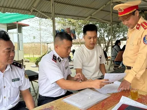 Hà Nội: Xử lý nhiều bến bãi hoạt động không phép trên tuyến đường thủy nội địa