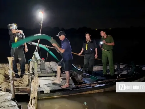 Quảng Ngãi: Nhu cầu xây dựng tăng cao, "cát tặc" lộng hành trên sông Trà Khúc