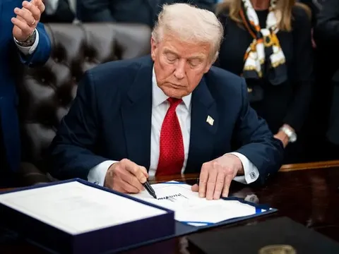 Chính phủ Mỹ mở cửa trở lại, xuất hiện thời hạn chót mới