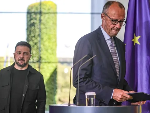 Lo sự ủng hộ dành cho Ukraine suy yếu, Thủ tướng Đức thúc giục ông Zelensky làm một điều