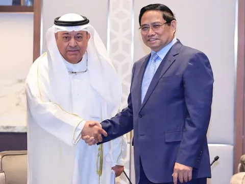 Thủ tướng Phạm Minh Chính tiếp Bộ trưởng Dầu mỏ Kuwait