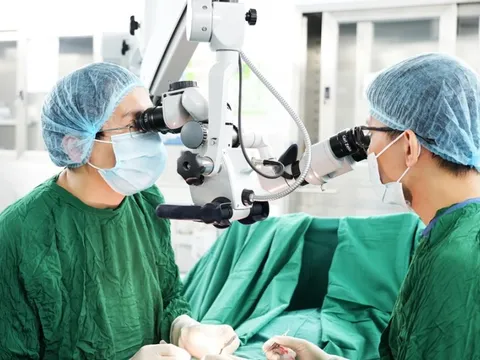 Mổ micro TESE - Tìm tinh trùng cho nam giới vô tinh