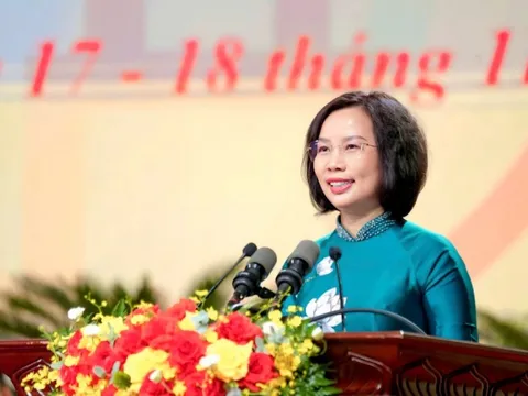 Đồng chí Bùi Huyền Mai tái đắc cử Chủ tịch MTTQ Việt Nam thành phố Hà Nội khóa XVIII