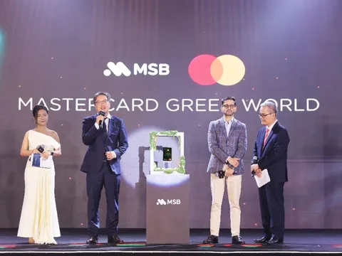 MSB ra mắt thẻ Mastercard Green World: Cánh cửa “tinh hoa hành trình xanh”