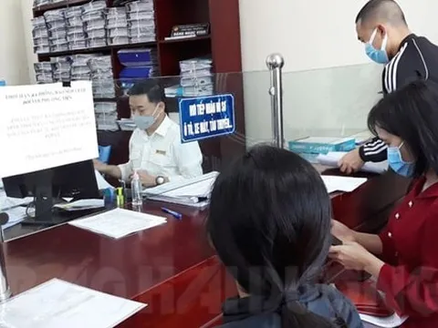 Từ 1/1/2026, địa phương phải có bảng giá lệ phí trước bạ ô tô, xe máy mới