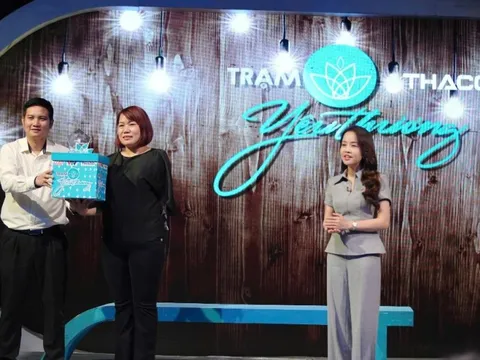 Người phụ nữ còn một tay: Hạnh phúc là lựa chọn kiên cường