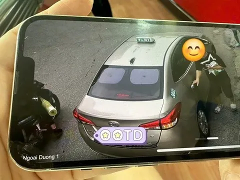 Gia đình vội báo công an khi thấy con sợ hãi, liên tục ôm điện thoại và đột ngột bỏ nhà đi