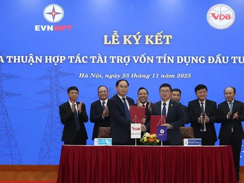 EVNNPT ký thỏa thuận hợp tác tài trợ vốn tín dụng đầu tư của Nhà nước với VDB