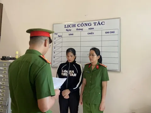 Khởi tố giáo viên và bảo mẫu nhiều lần đánh trẻ tự kỷ