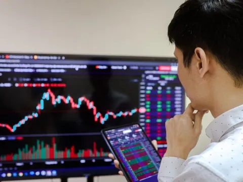 Dự kiến quy định mới về hành nghề chứng khoán