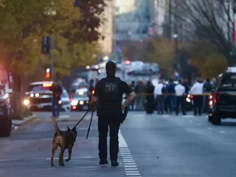 Mỹ: 2 vệ binh quốc gia bị bắn gần Nhà Trắng, ông Trump lên tiếng