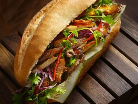 Tp.HCM công bố kết quả điều tra vụ 316 người ngộ độc bánh mỳ "cô Bích"