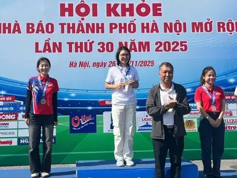 Báo Phụ nữ Thủ đô giành giải Ba nội dung đi bộ tại Hội khỏe Hội Nhà báo thành phố Hà Nội mở rộng lần thứ 30