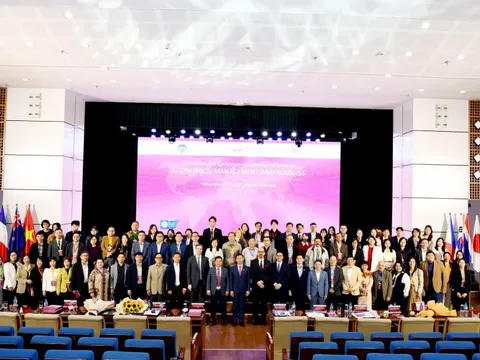 Tăng trưởng cao, Việt Nam cần sẵn sàng ứng phó thách thức