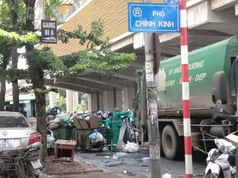 Nhiều điểm tập kết rác gây ô nhiễm môi trường trên địa bàn Hà Nội