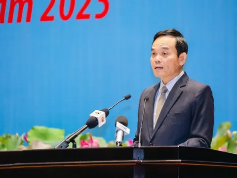 Bí thư Tp.HCM: Mặt trận phải là “thỏi nam châm” thu hút nguồn lực và trí tuệ