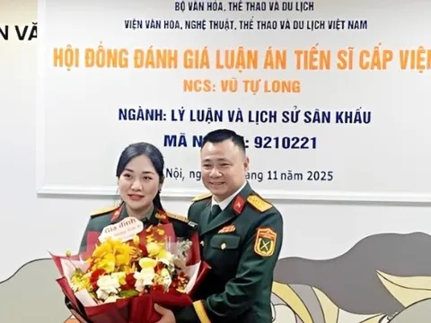 Đại tá - NSND Tự Long: Tân Tiến sĩ đầu tiên của Nhà hát chèo Quân đội