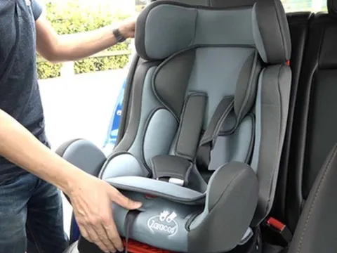 Mới nhất: Những loại ô tô này không bắt buộc phải có thiết bị an toàn cho trẻ em