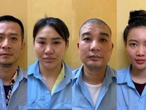 Tạm giữ hình sự chủ quán cùng nhiều nhân viên karaoke Monaza