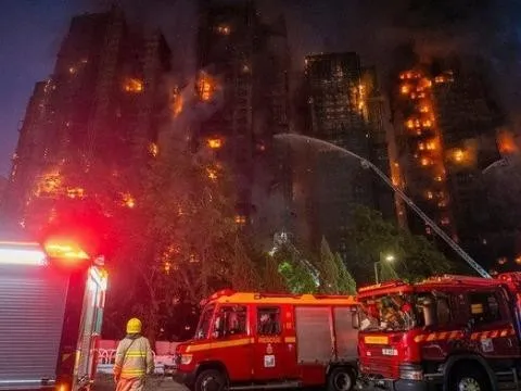 Chưa ghi nhận trường hợp công dân Việt Nam nào bị ảnh hưởng trong vụ cháy chung cư ở Hong Kong (Trung Quốc)