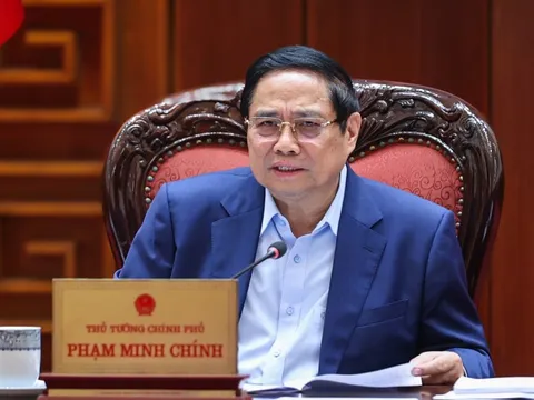 Xây dựng chính sách vượt trội để thí điểm một số khu thương mại tự do