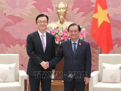 Samsung sẵn sàng hỗ trợ doanh nghiệp Việt Nam tham gia sâu hơn vào chuỗi cung ứng toàn cầu