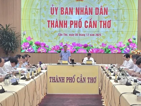 Cần Thơ đánh giá tăng trưởng 2025 và đặt mục tiêu GRDP 10–10,5% năm 2026