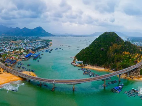 Cận cảnh khu đầm ở Gia Lai sắp thành tổ hợp du lịch 6 sao, thu hút giới siêu giàu thế giới