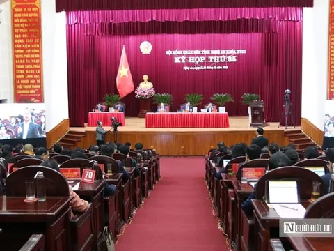 Cần ưu tiên sớm bố trí khu tái định cư cho người dân miền Tây xứ Nghệ sau bão lũ