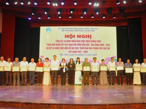 Cần Thơ củng cố nền tảng văn hóa sau 25 năm phong trào 'Toàn dân đoàn kết xây dựng đời sống văn hóa'
