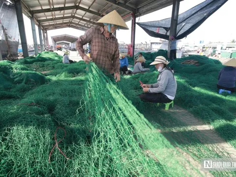 Nghề đặc biệt ở làng chài