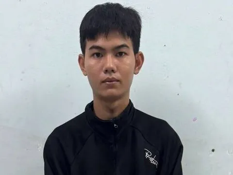 Bắt nam thanh niên hiếp dâm bé gái 12 tuổi rồi dùng clip "nóng" đe dọa