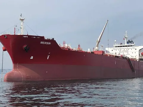 Một hãng vận tải biển Thổ Nhĩ Kỳ ngừng làm ăn với Nga, lý do là gì?